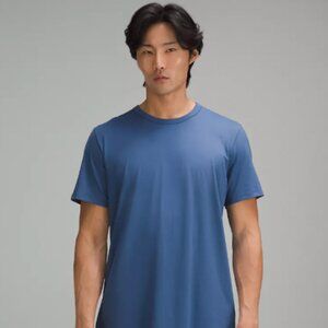 Lululemon The Fundamental Tee